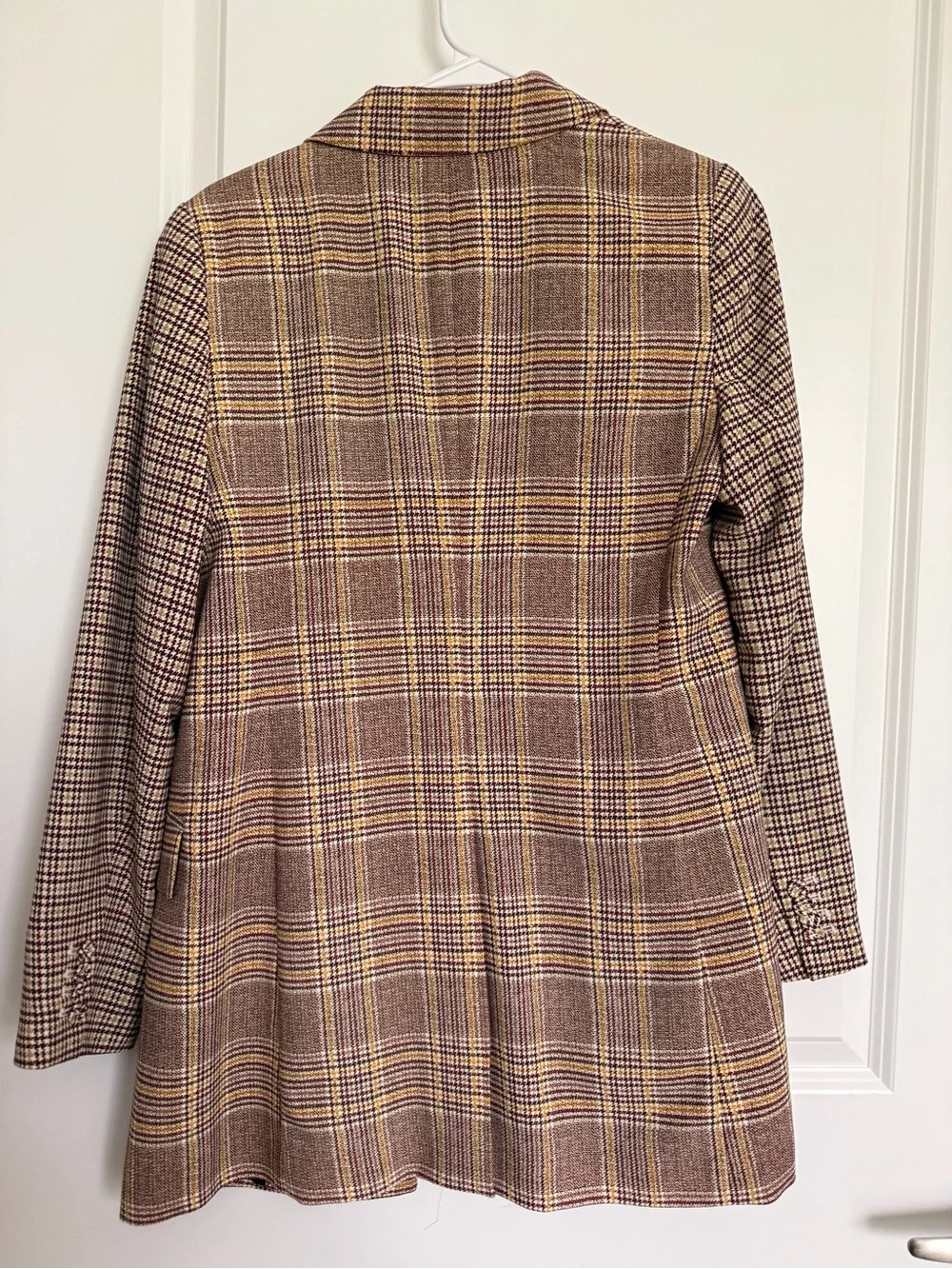Vince Camuto Plaid Long Blazer Jacket - Brown and Yellow - Picture 5 of 5